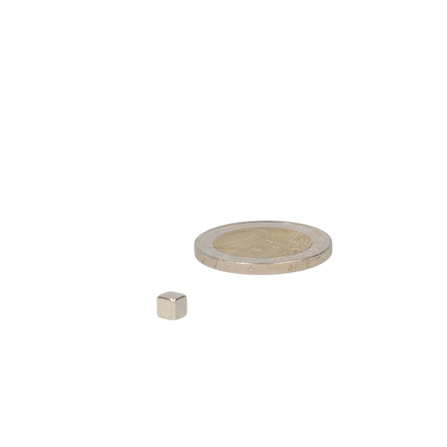 Neodymium Kubusmagneet 4 x 4 x 4 mm N45 NiCuNi - Magnetenspecialist Import & Export B.V.